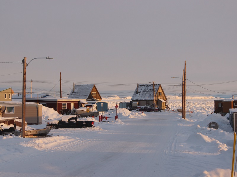 A residential street in Iqaluit.